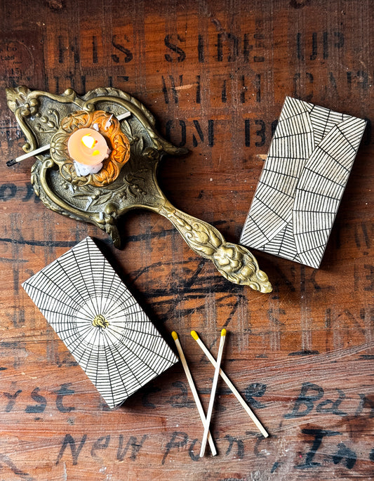 Spiderweb Long Matches | Box of 50